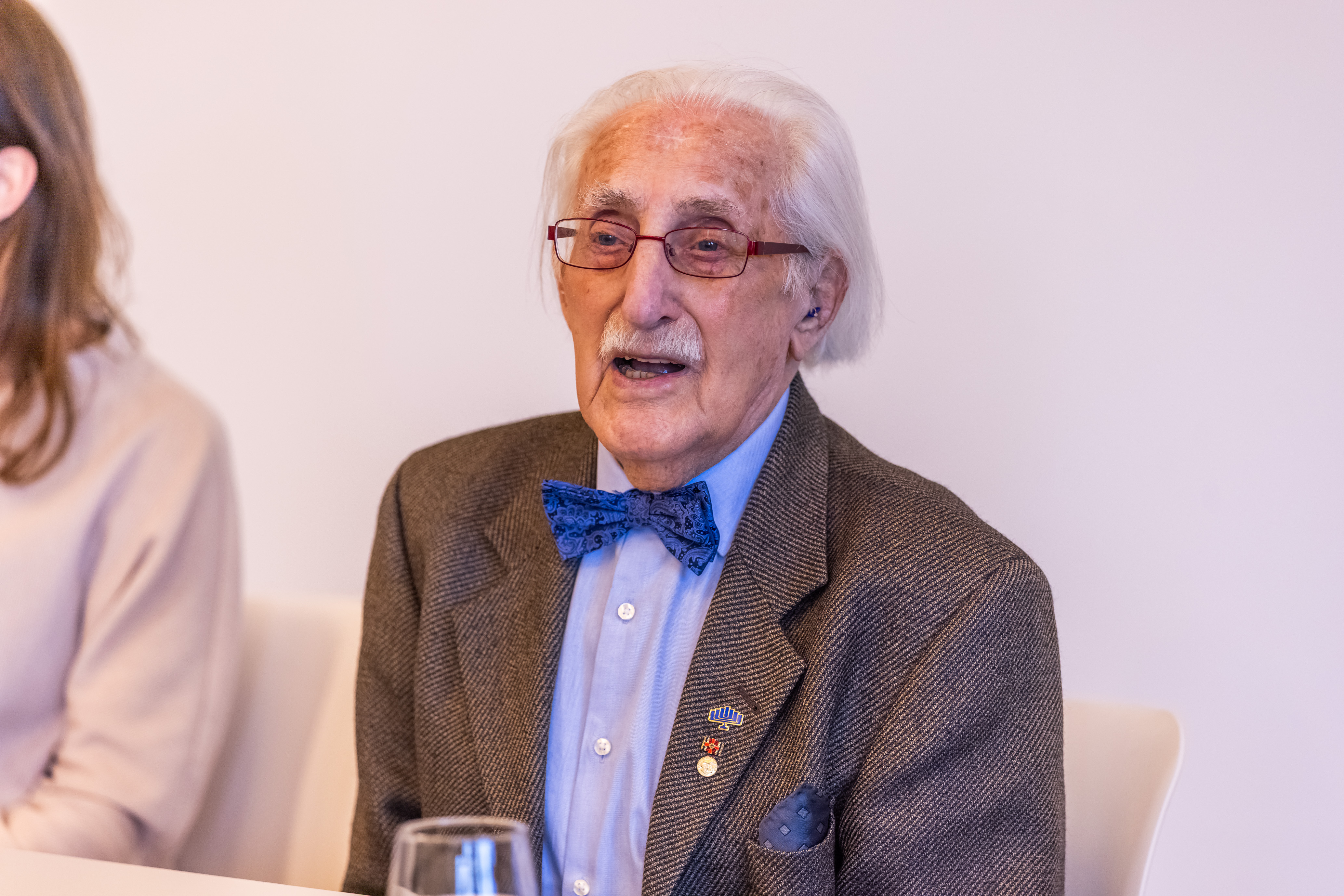 Holocaust-Zeitzeuge Dr. Leon Weintraub im Gespräch