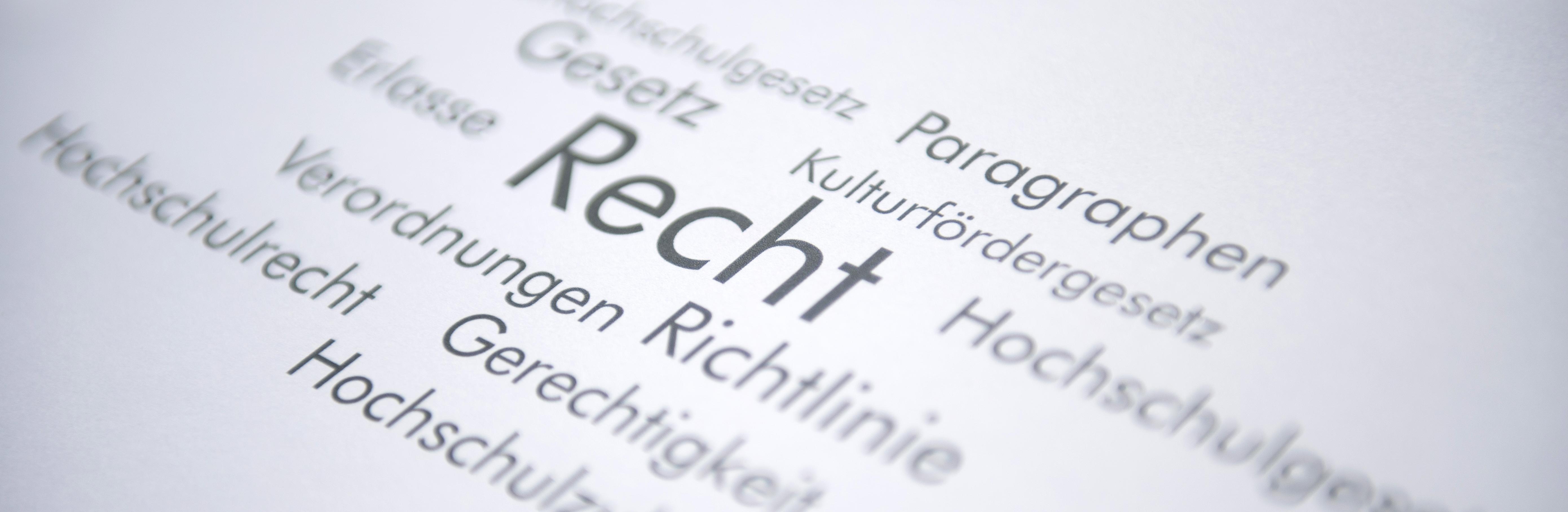 Wörterwolke mit dem Wort Recht