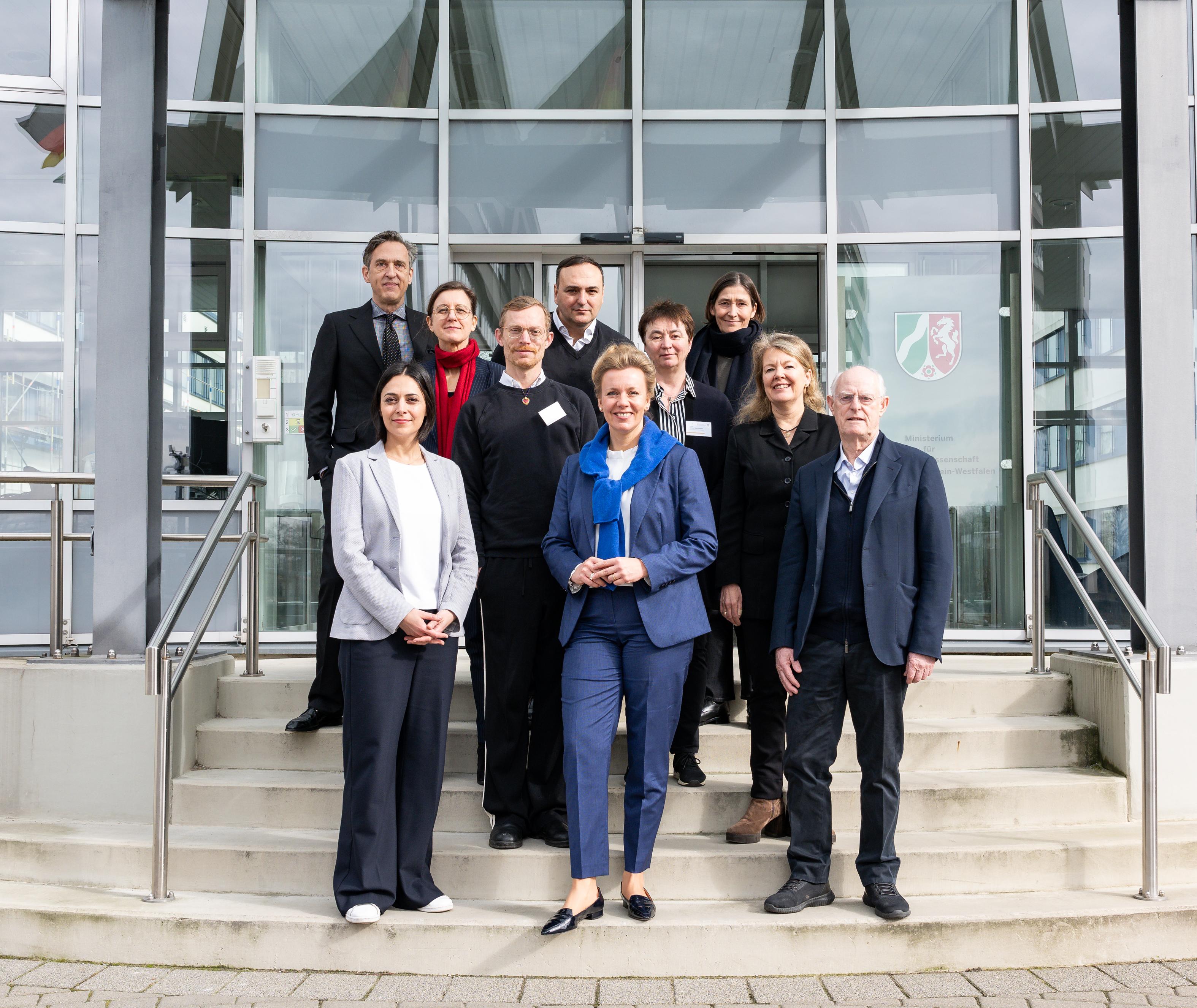 Mitglieder des neuen Kunsthochschulbeirats des Landes Nordrhein-Westfalen (2024)