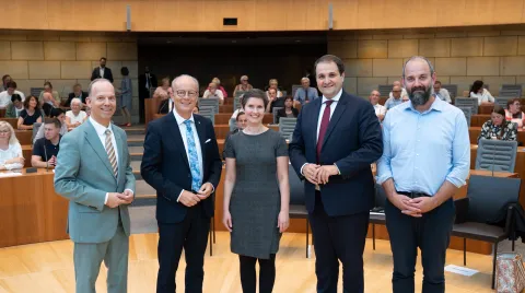 Gruppenbild im Landtag