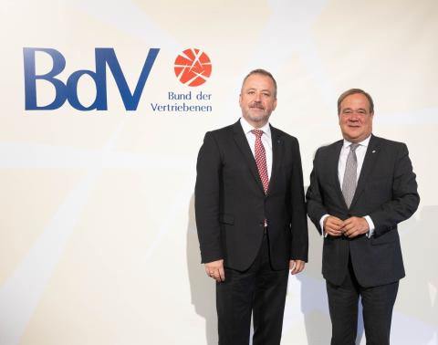 Ministerpräsident Armin Laschet zusammen mit BdV Präsident Dr. Bernd Fabritius