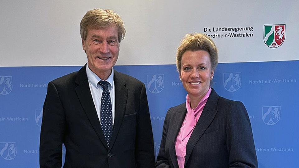 Ministerin Brandes mit Prof. Dr. Heusch