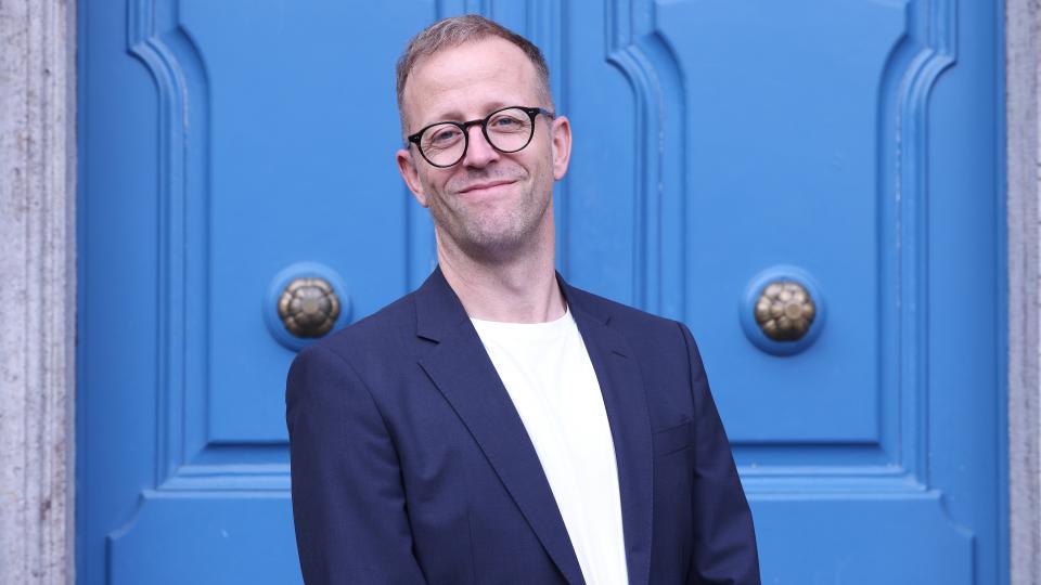 Andreas Karlaganis, der neue Generalintendant des Düsseldorfer Schauspielhauses ab der Spielzeit 2026/2027