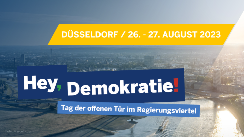 Tag der offenen Tür der Landesregierung_Banner mit Düsseldorf