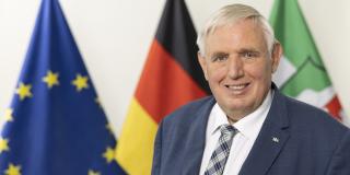 Portraitfoto Minister Karl-Josef Laumann